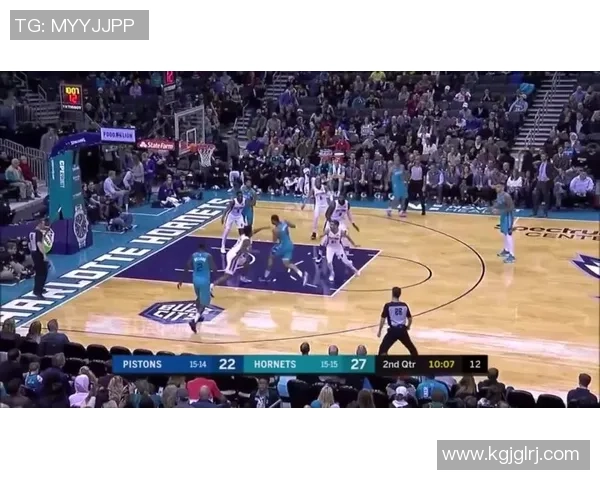 武汉篮球队的节奏与风格探讨：聚焦球队发展与战术创新